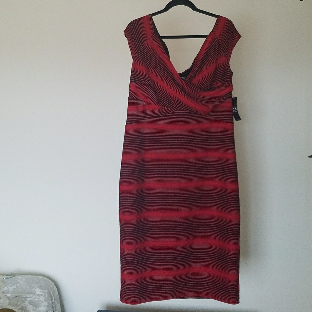 NWOT New York & Company Red and Black Striped Midi Dress